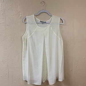 Valerie Stevens, Blouse